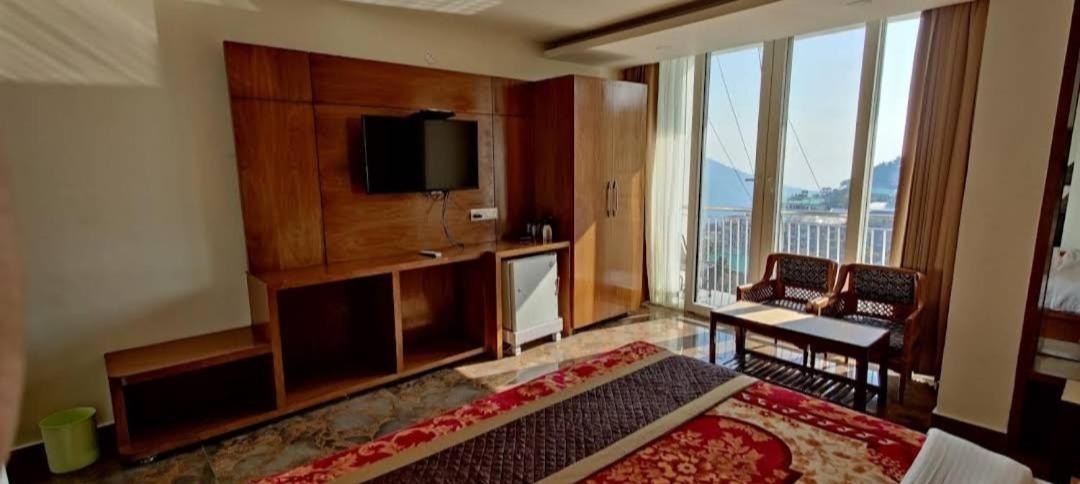 Hotel India House Dharamshala Exterior photo