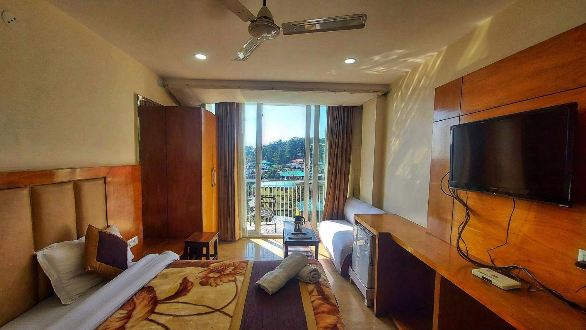 Hotel India House Dharamshala Exterior photo